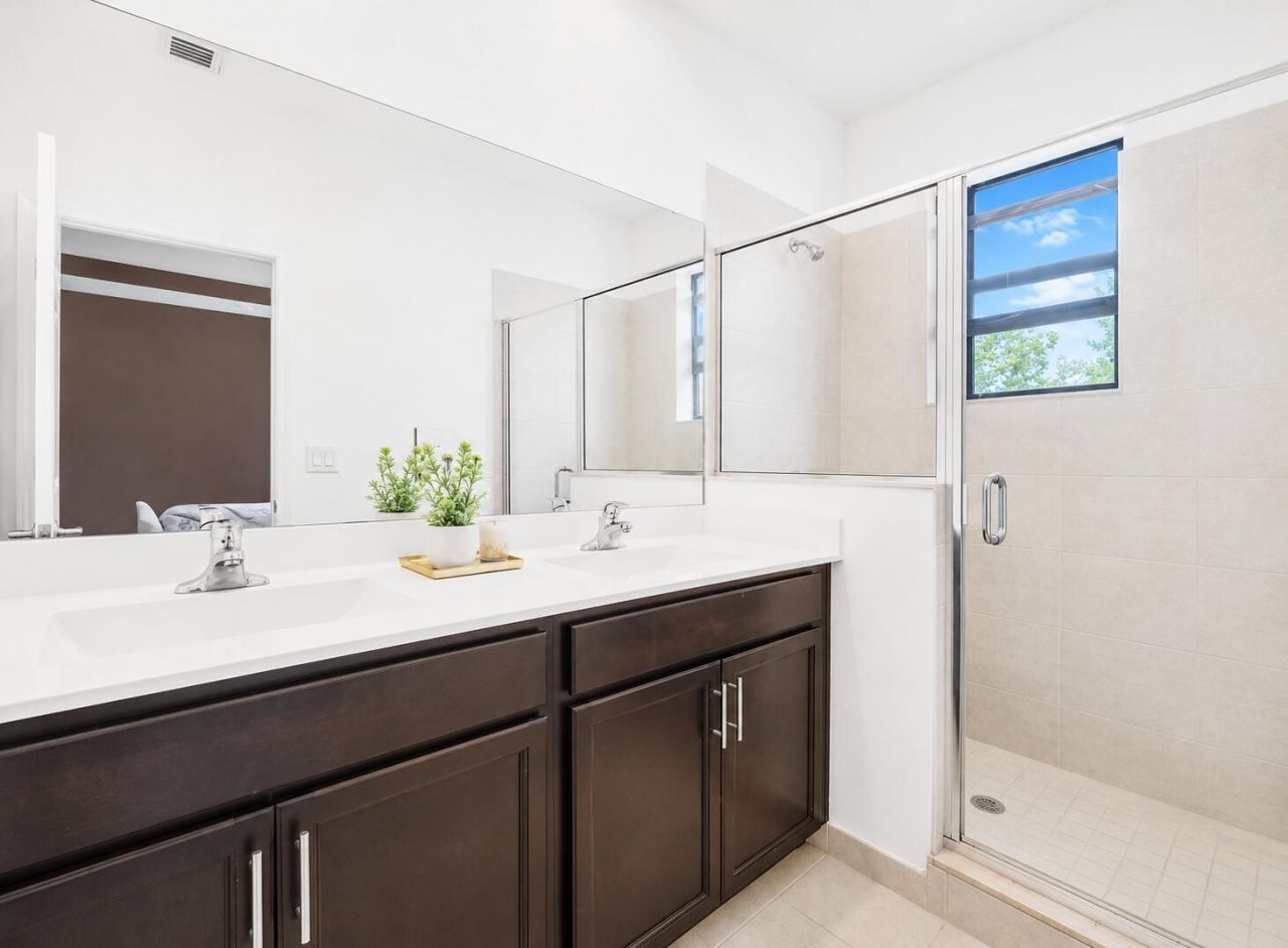 20682 NE 2nd Court, Miami, FL 33179 Photo