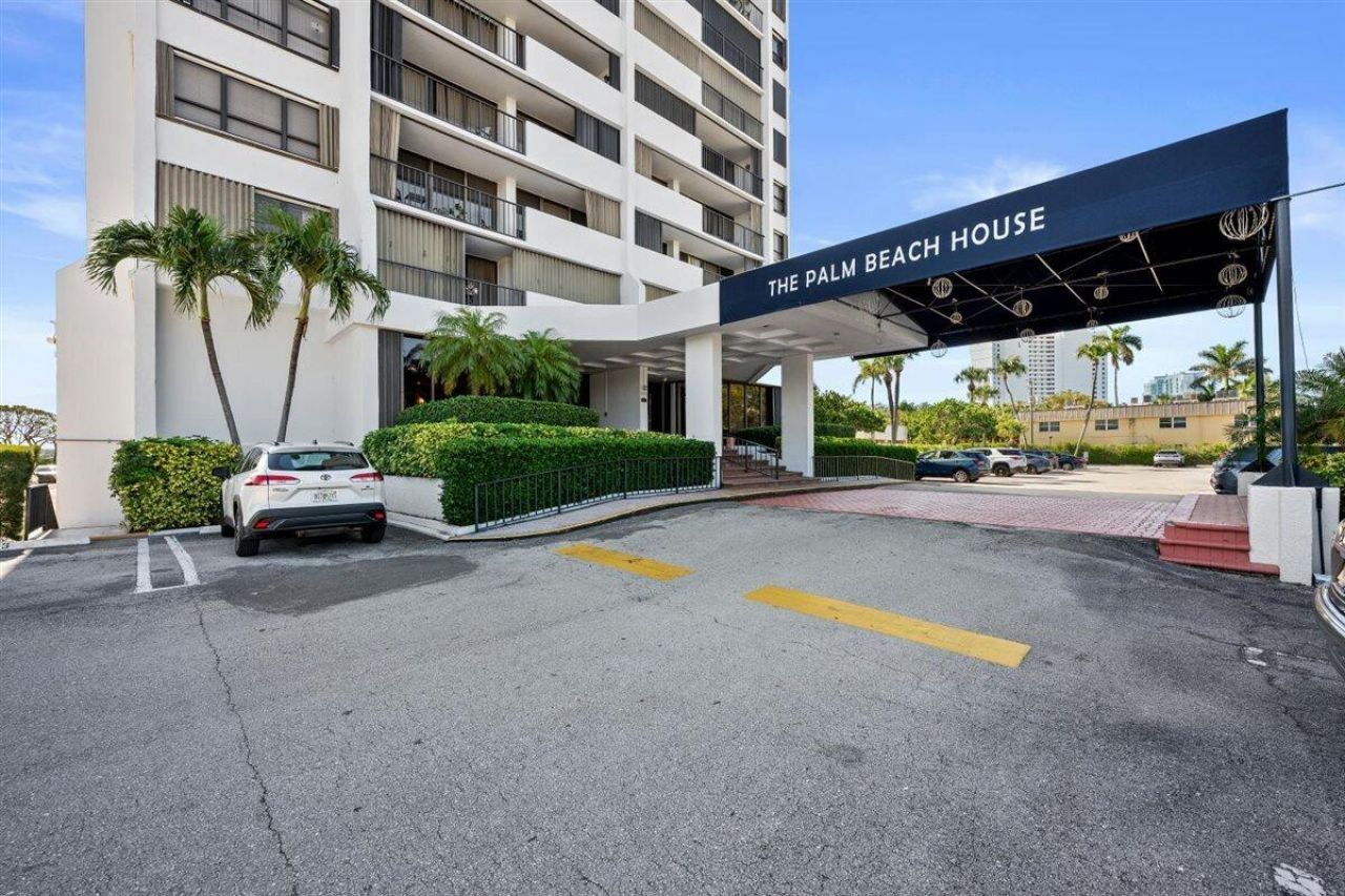 5600 N Flagler Drive, Unit 2304, West Palm Beach, FL 33407 Photo