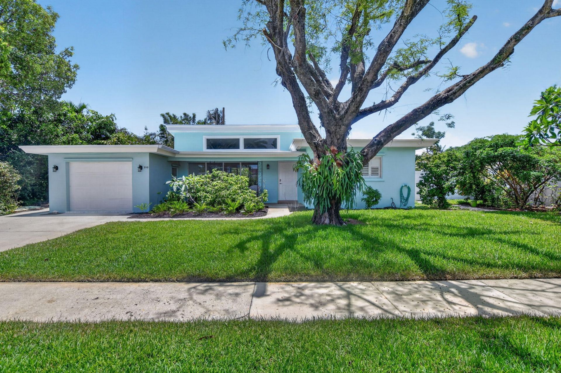 2110 NE 4th Avenue, Boca Raton, FL 33431 Photo