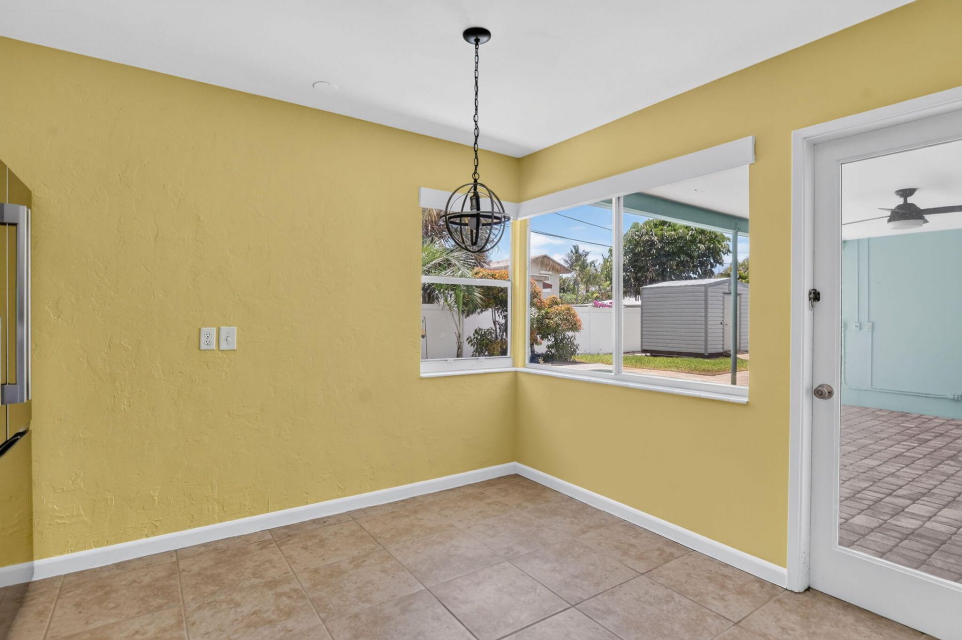2110 NE 4th Avenue, Boca Raton, FL 33431 Photo