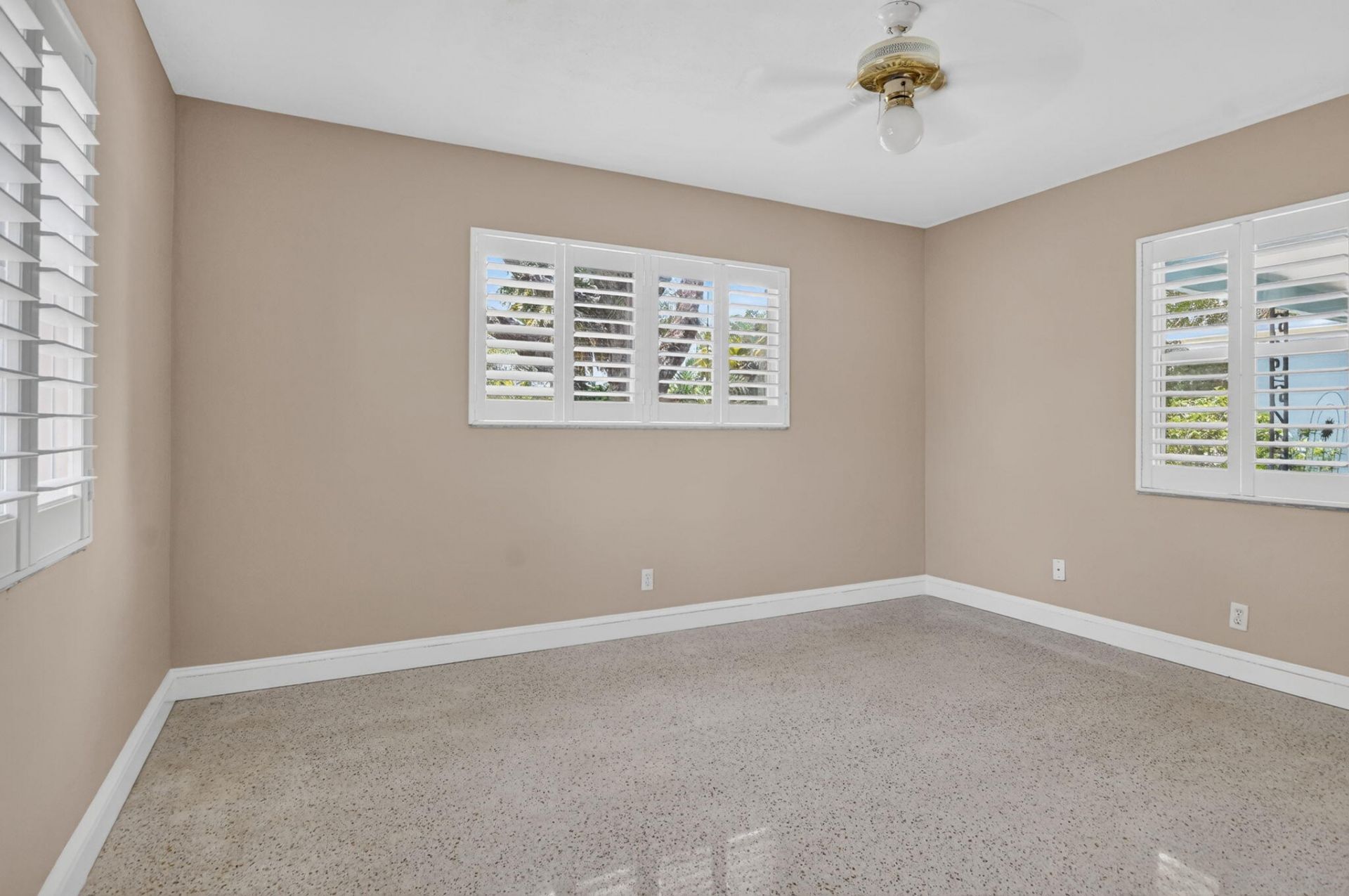 2110 NE 4th Avenue, Boca Raton, FL 33431 Photo