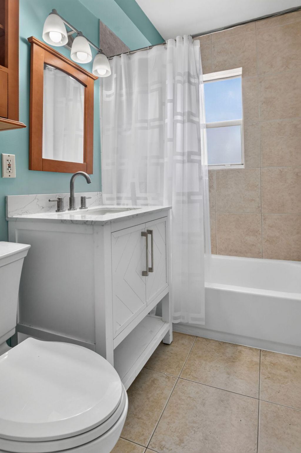 2110 NE 4th Avenue, Boca Raton, FL 33431 Photo