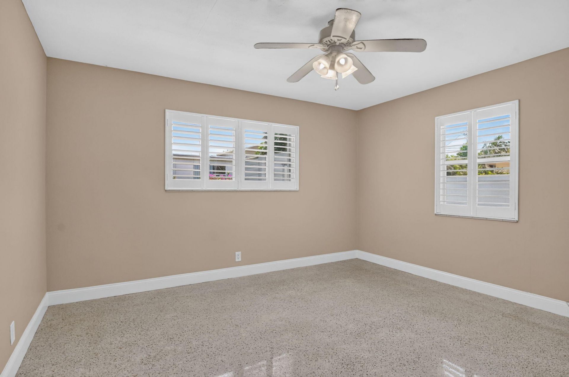 2110 NE 4th Avenue, Boca Raton, FL 33431 Photo