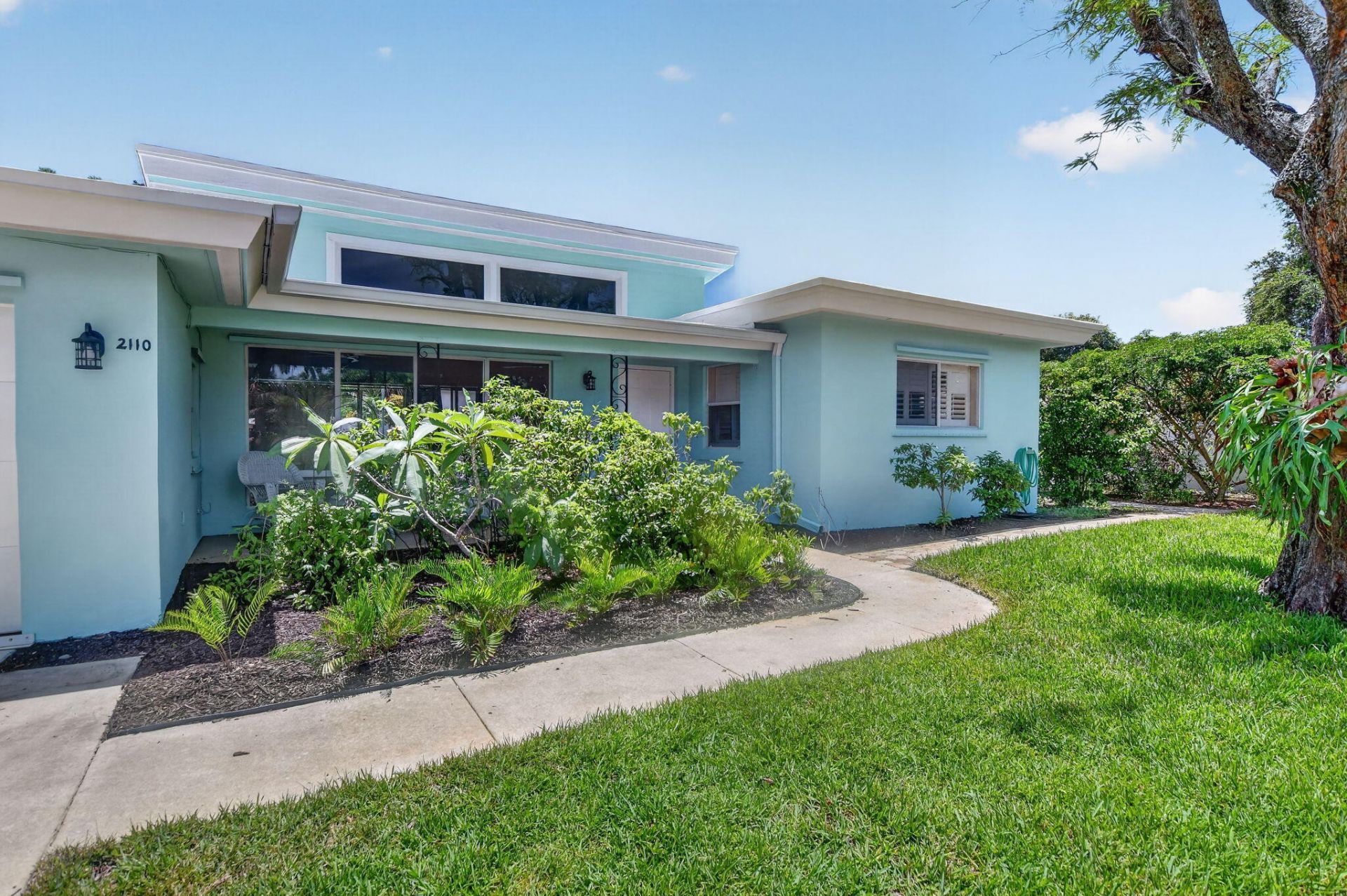 2110 NE 4th Avenue, Boca Raton, FL 33431 Photo