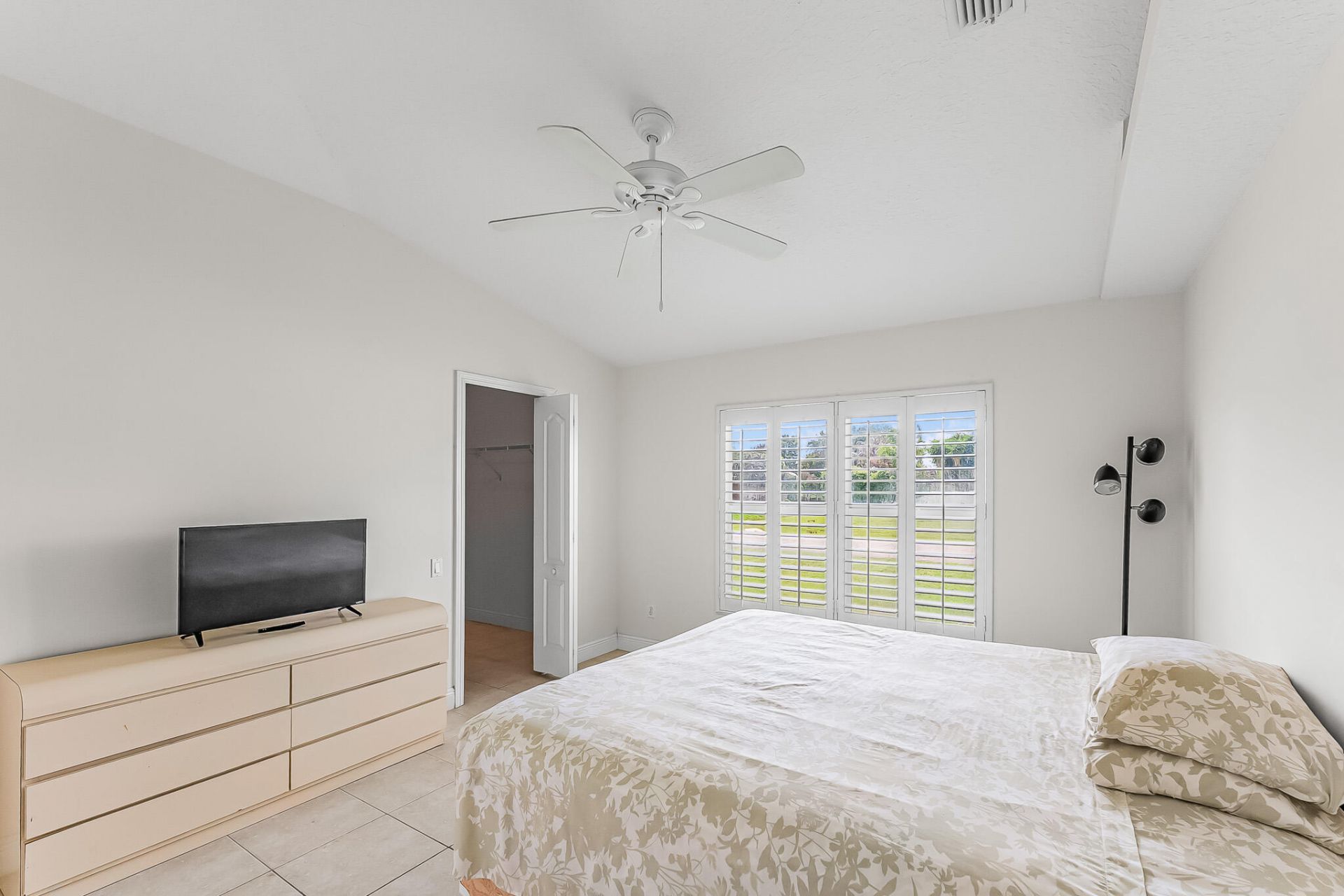 524 SE Nome Drive, Port Saint Lucie, FL 34984 Photo