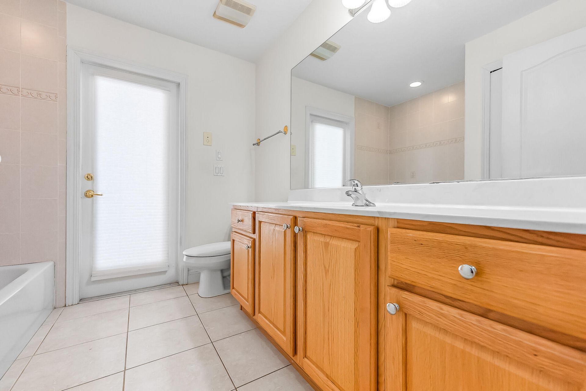 524 SE Nome Drive, Port Saint Lucie, FL 34984 Photo