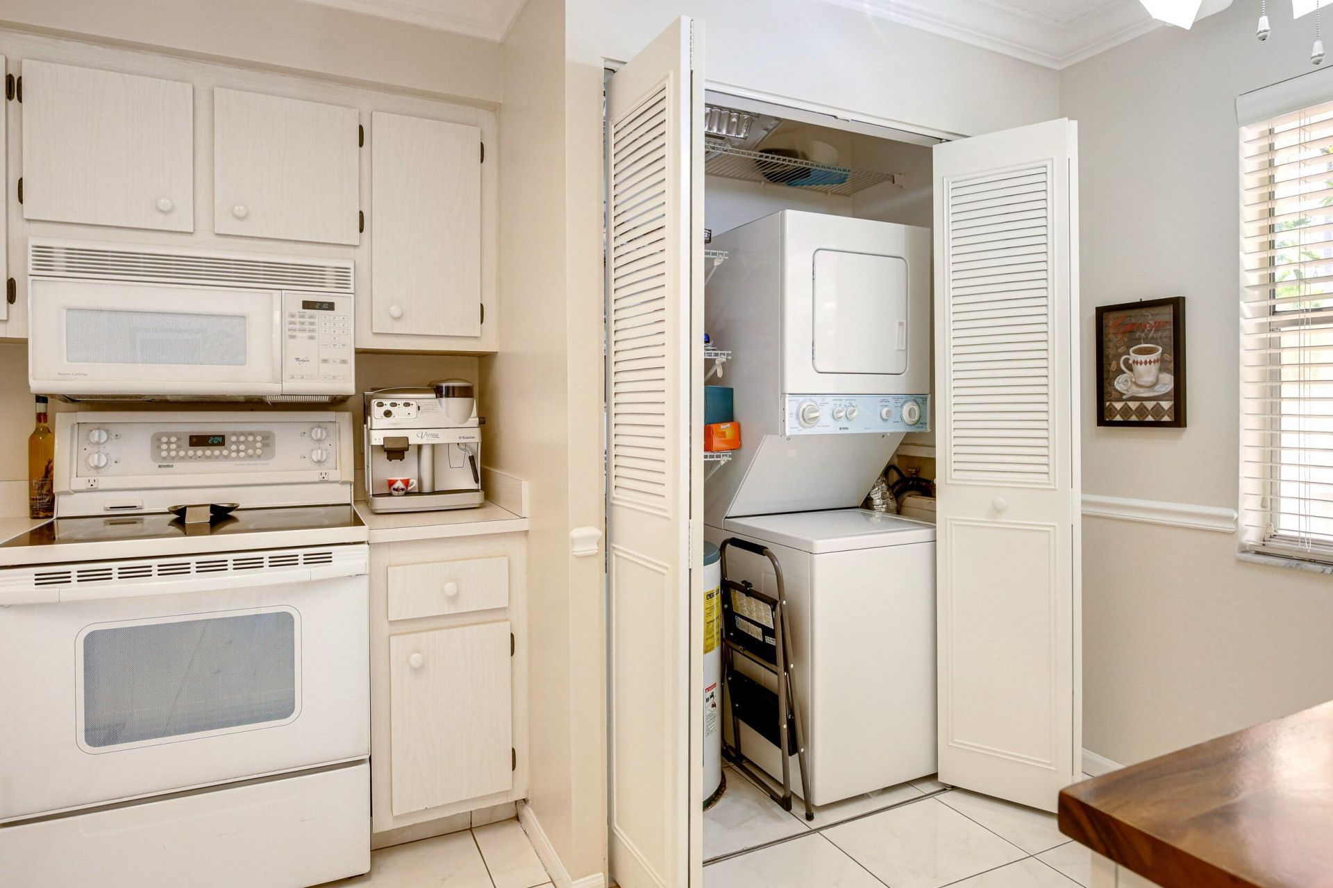 6650 S Oriole Boulevard, Unit 1030, Delray Beach, FL 33446 Photo