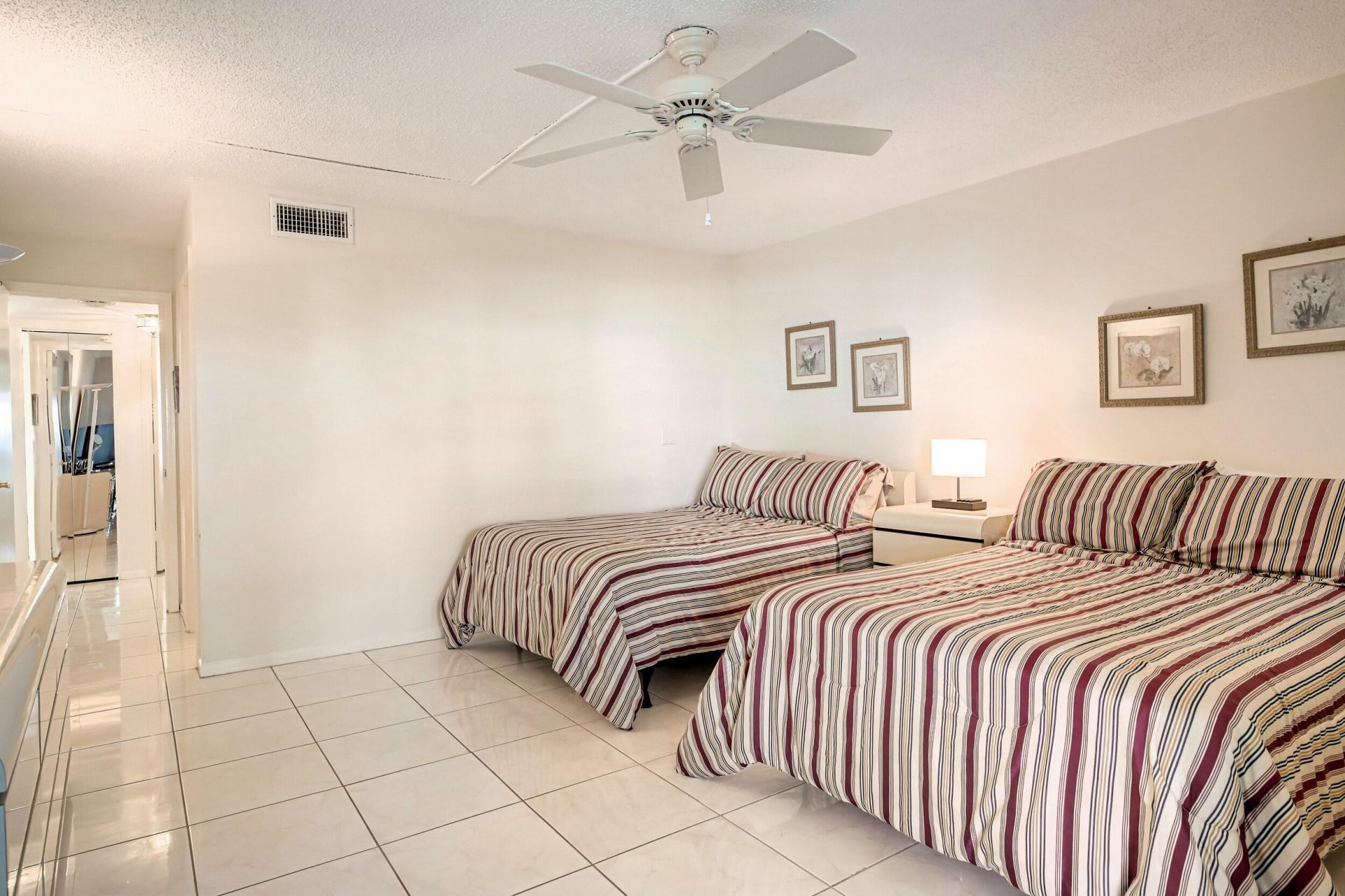 6650 S Oriole Boulevard, Unit 1030, Delray Beach, FL 33446 Photo