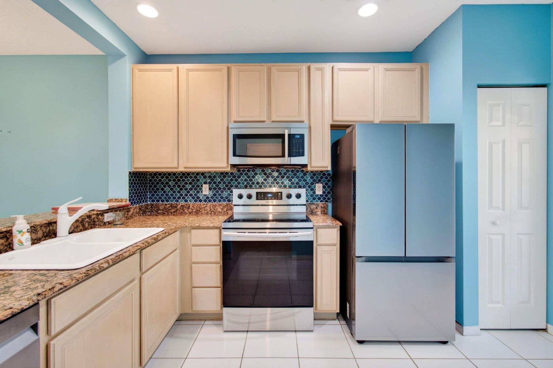6374 Park Lake Circle, Boynton Beach, FL 33437 Photo