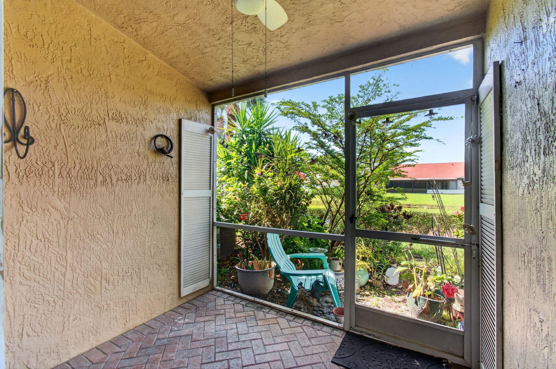 6374 Park Lake Circle, Boynton Beach, FL 33437 Photo