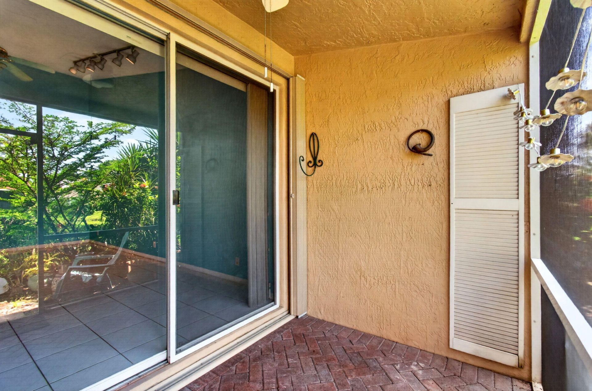 6374 Park Lake Circle, Boynton Beach, FL 33437 Photo