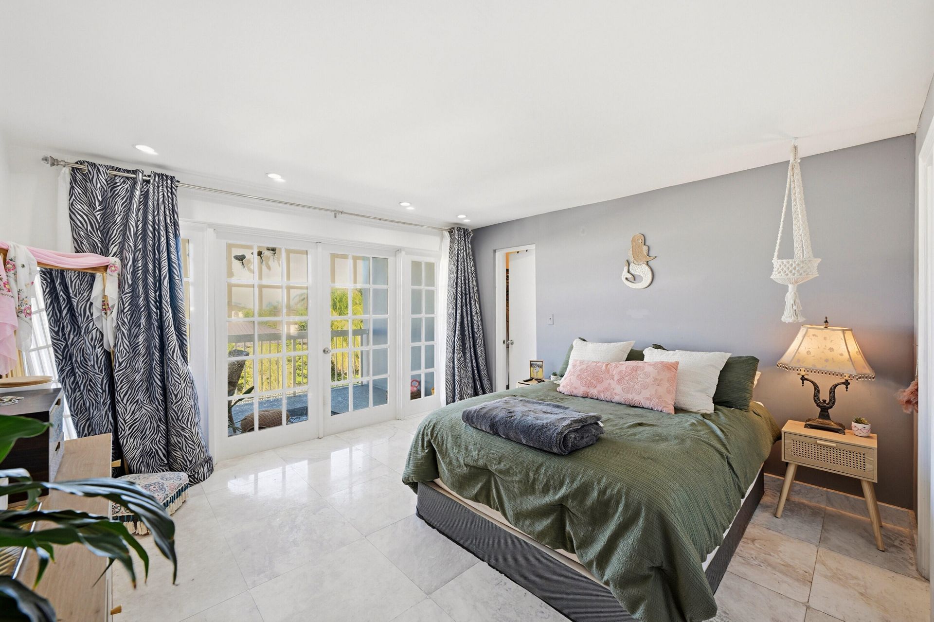 2420 SE 17th Street, Unit 401c, Fort Lauderdale, FL 33316 Photo