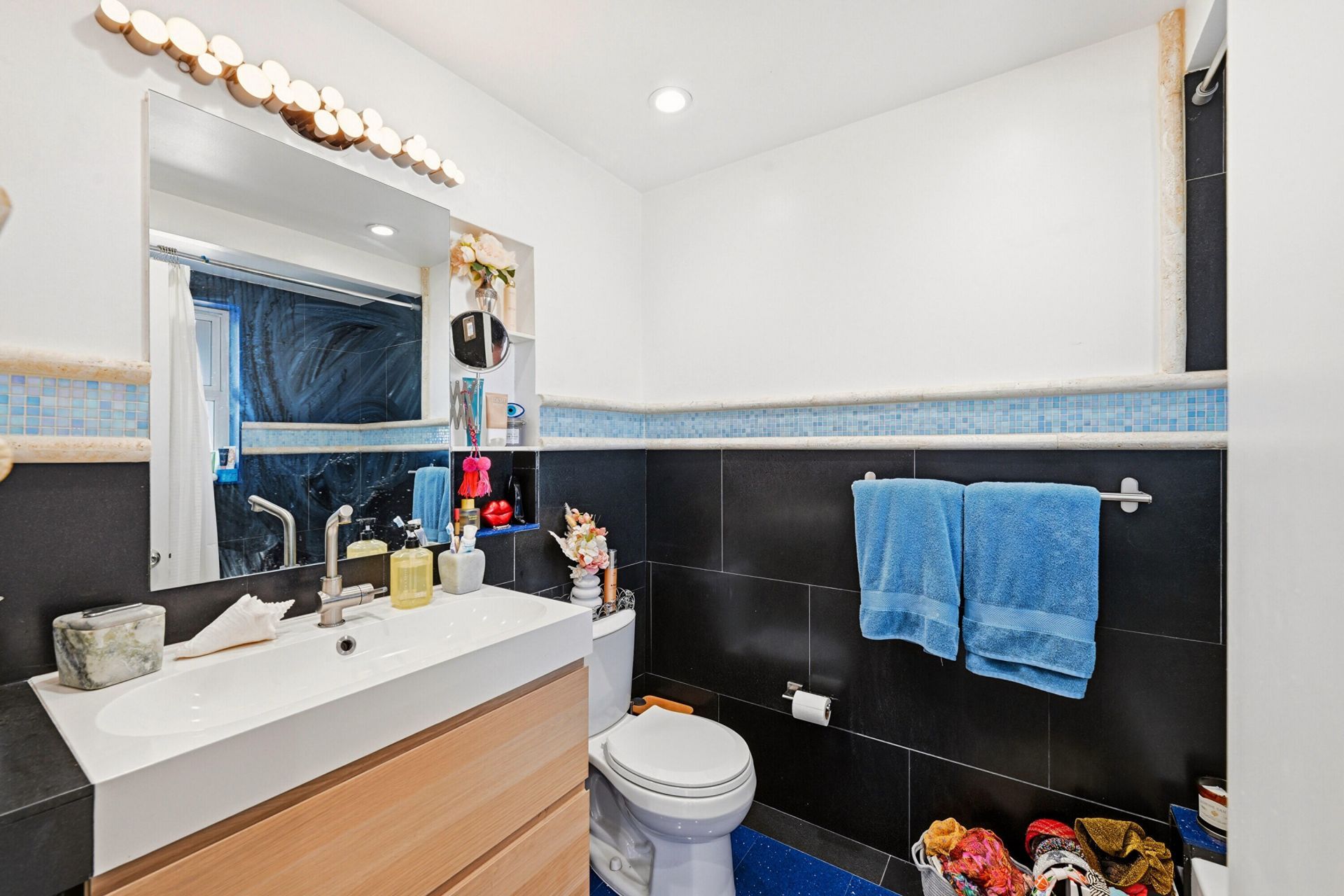 2420 SE 17th Street, Unit 401c, Fort Lauderdale, FL 33316 Photo