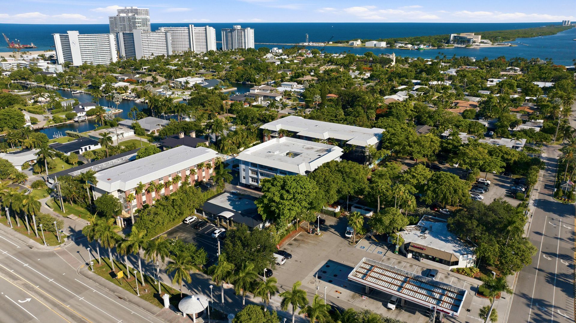 2420 SE 17th Street, Unit 401c, Fort Lauderdale, FL 33316 Photo