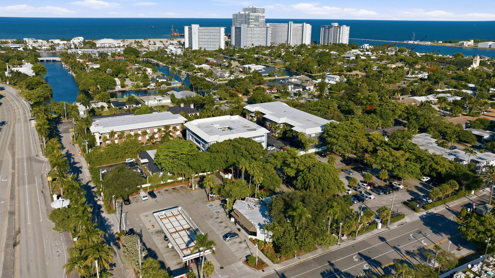 2420 SE 17th Street, Unit 401c, Fort Lauderdale, FL 33316 Photo