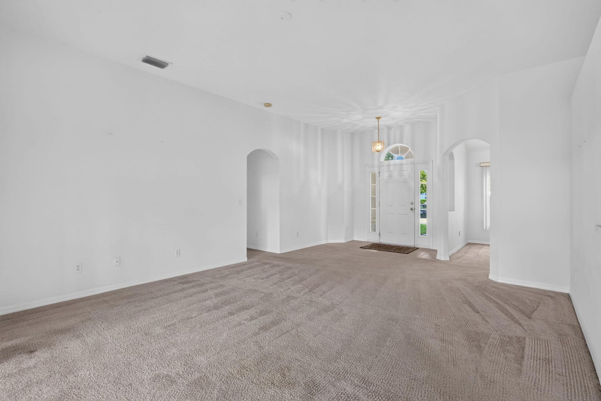 8253 Sand Pine Circle, Port Saint Lucie, FL 34952 Photo