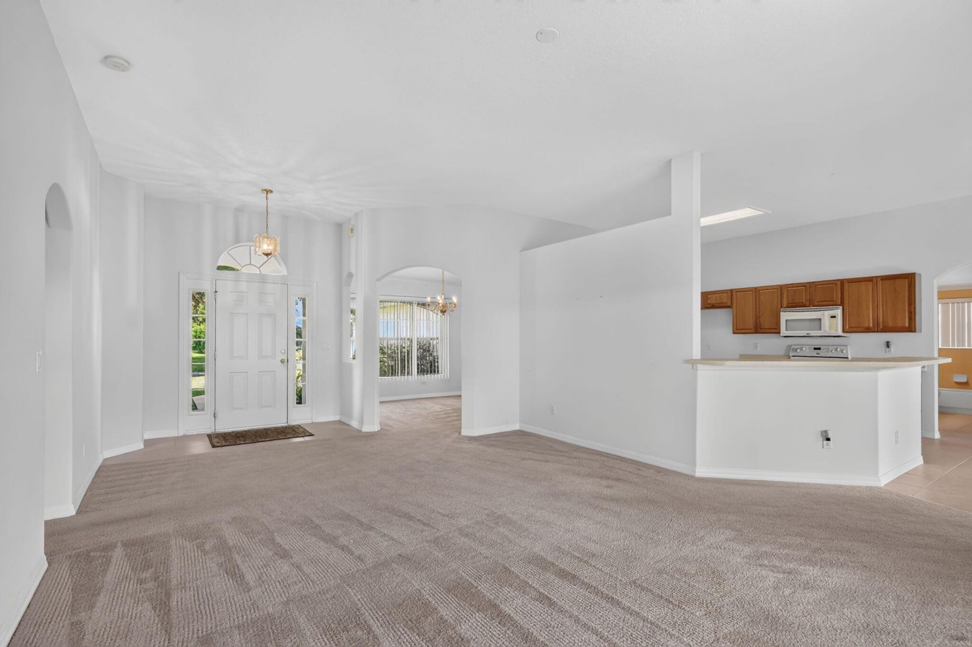 8253 Sand Pine Circle, Port Saint Lucie, FL 34952 Photo