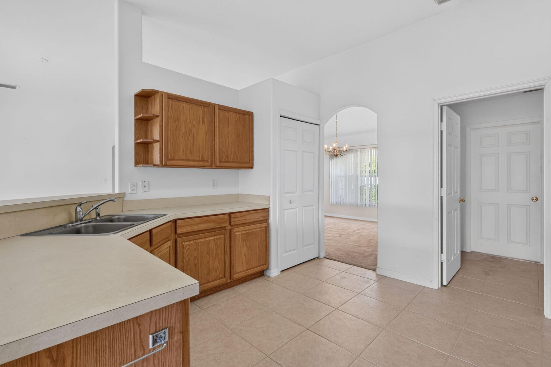 8253 Sand Pine Circle, Port Saint Lucie, FL 34952 Photo