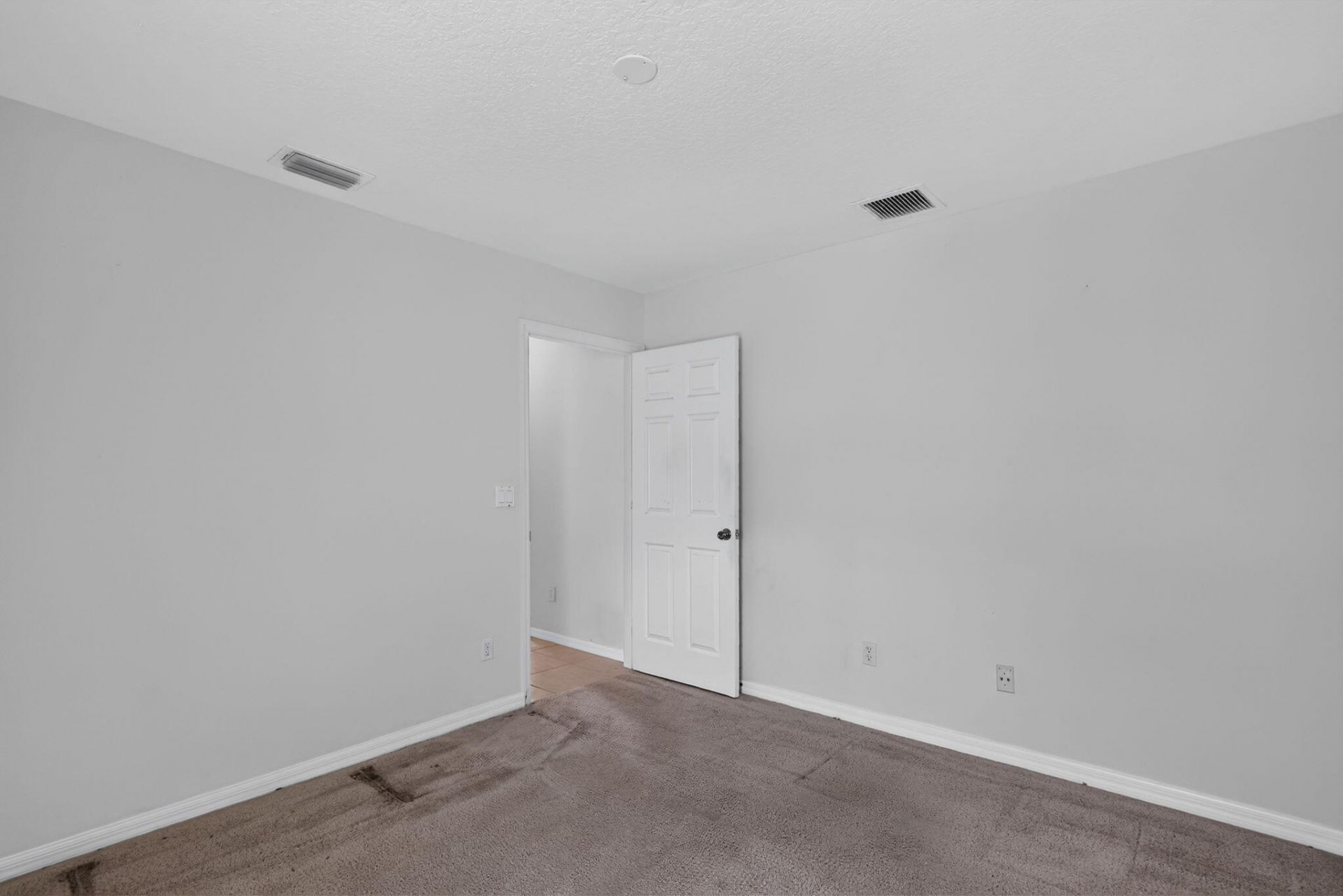 8253 Sand Pine Circle, Port Saint Lucie, FL 34952 Photo