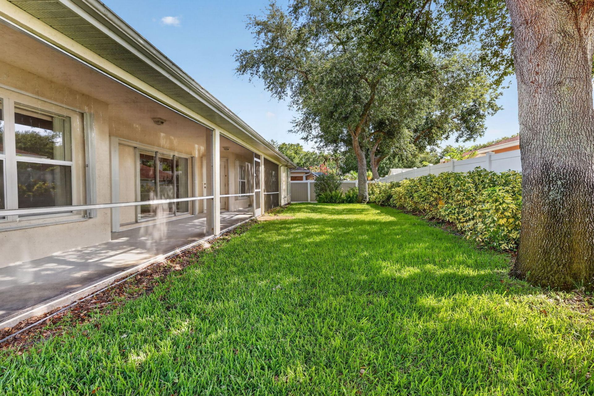 8253 Sand Pine Circle, Port Saint Lucie, FL 34952 Photo