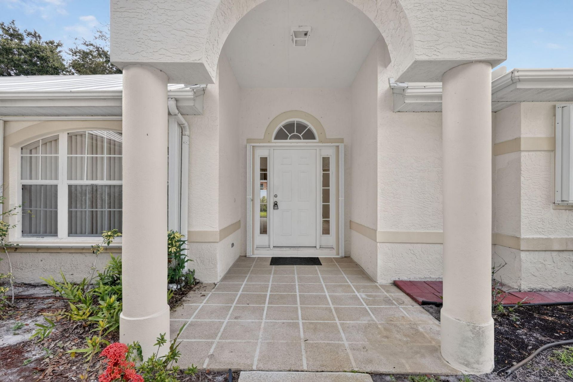 8253 Sand Pine Circle, Port Saint Lucie, FL 34952 Photo