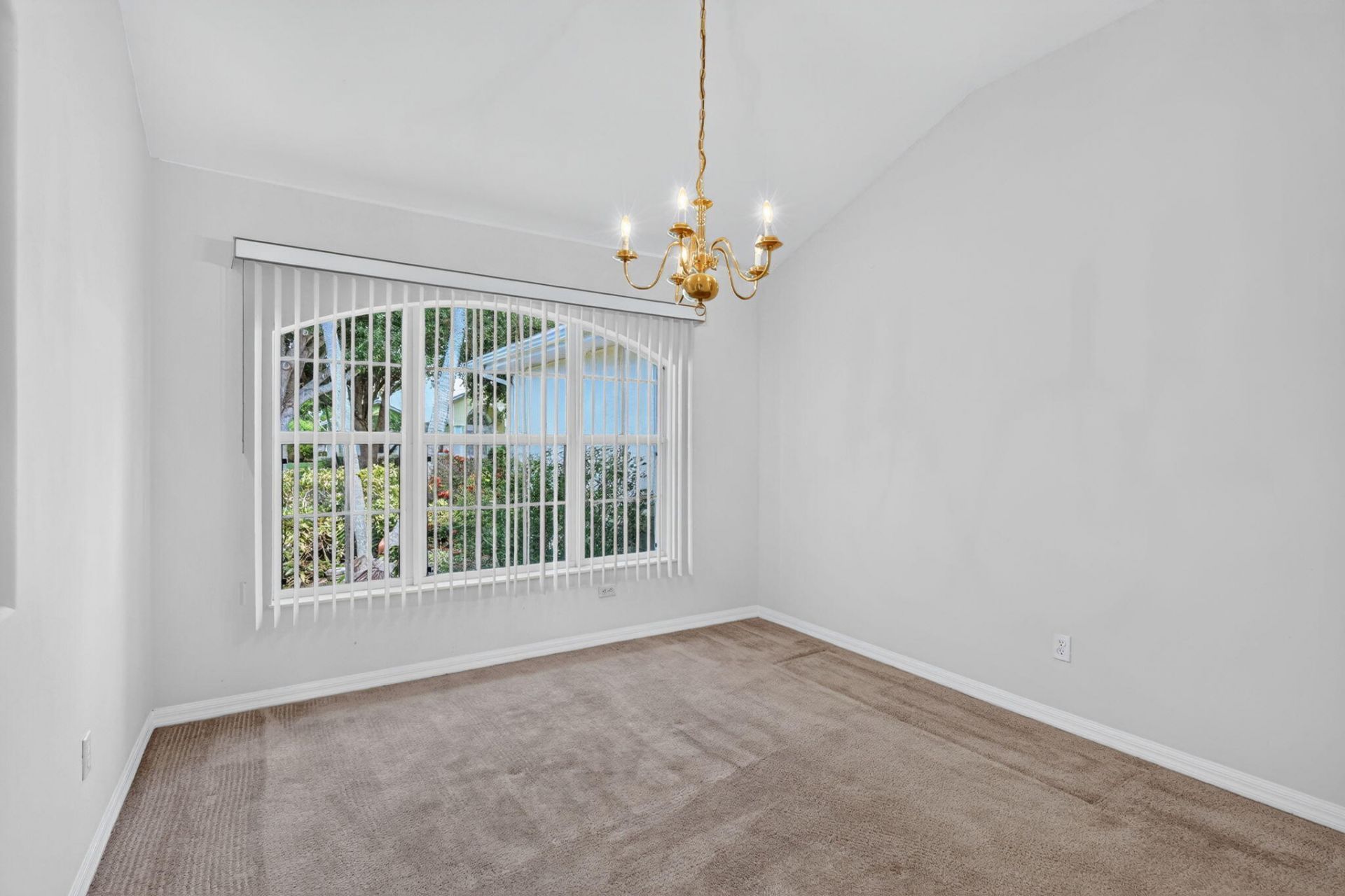 8253 Sand Pine Circle, Port Saint Lucie, FL 34952 Photo