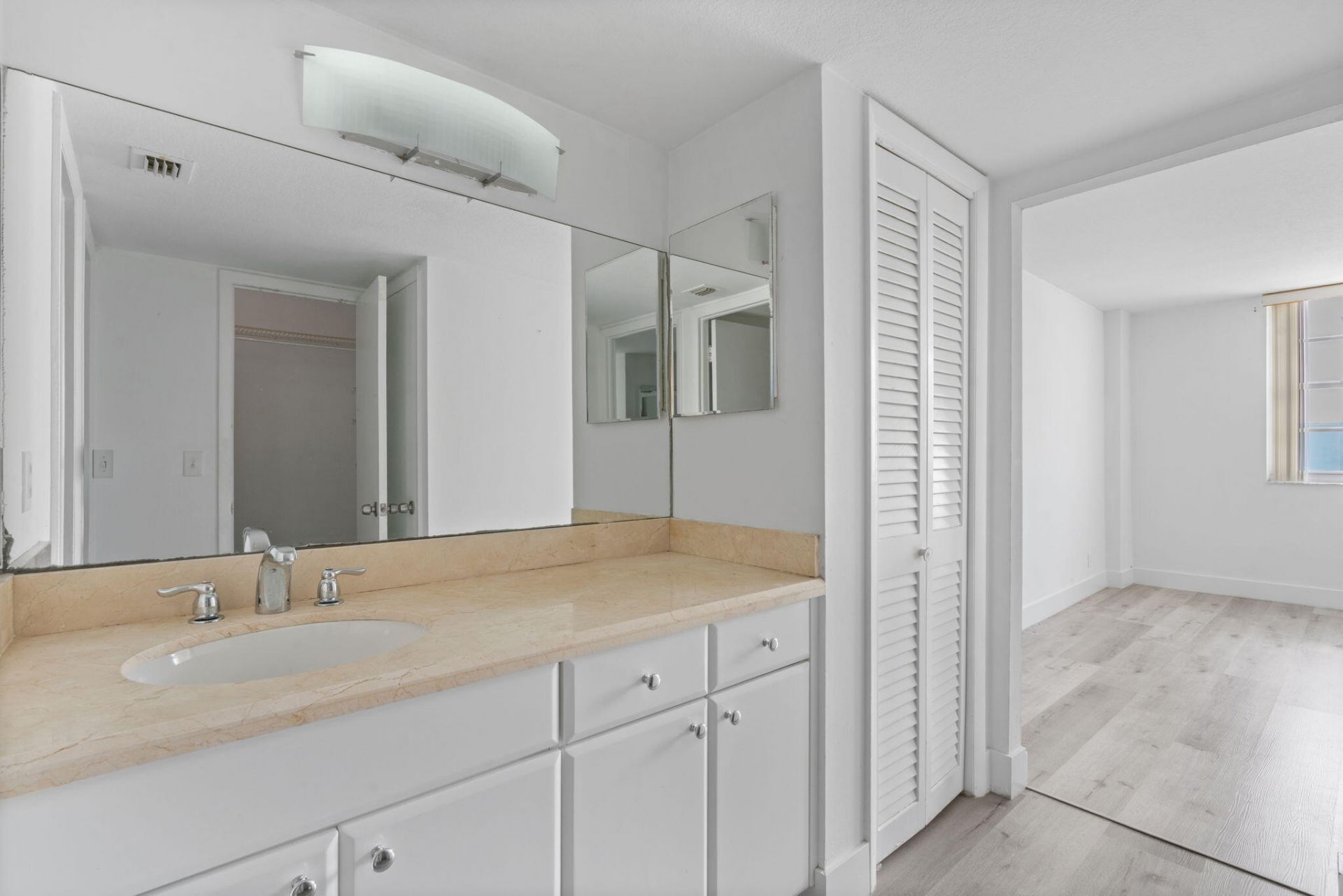 1900 S Ocean Boulevard, Unit 10j, Pompano Beach, FL 33062 Photo