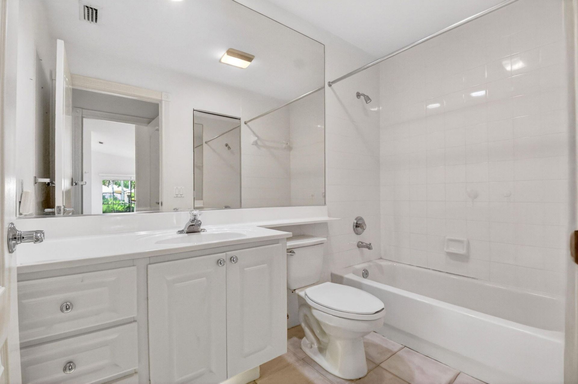 2774 Livingston Lane, West Palm Beach, FL 33411 Photo