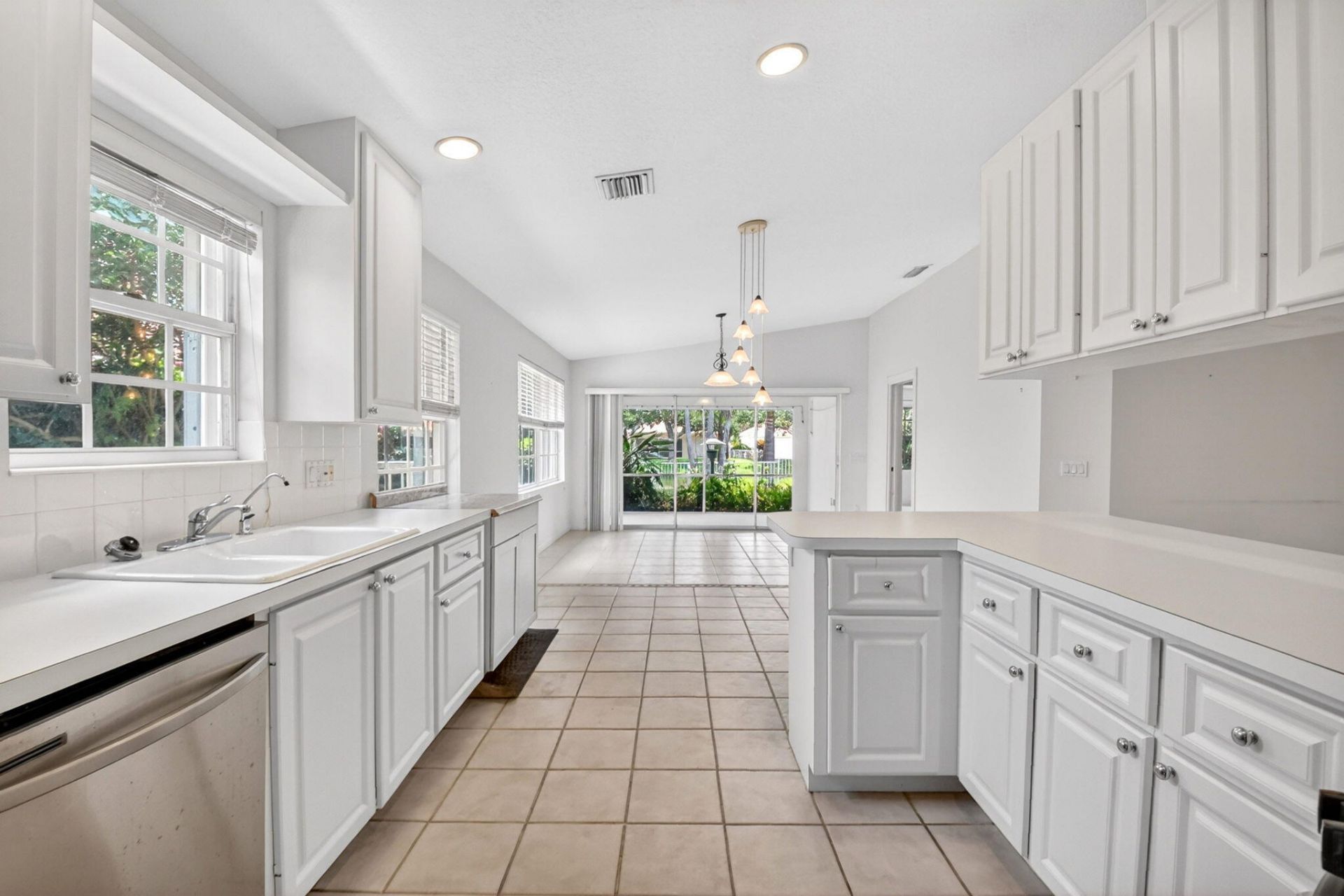 2774 Livingston Lane, West Palm Beach, FL 33411 Photo