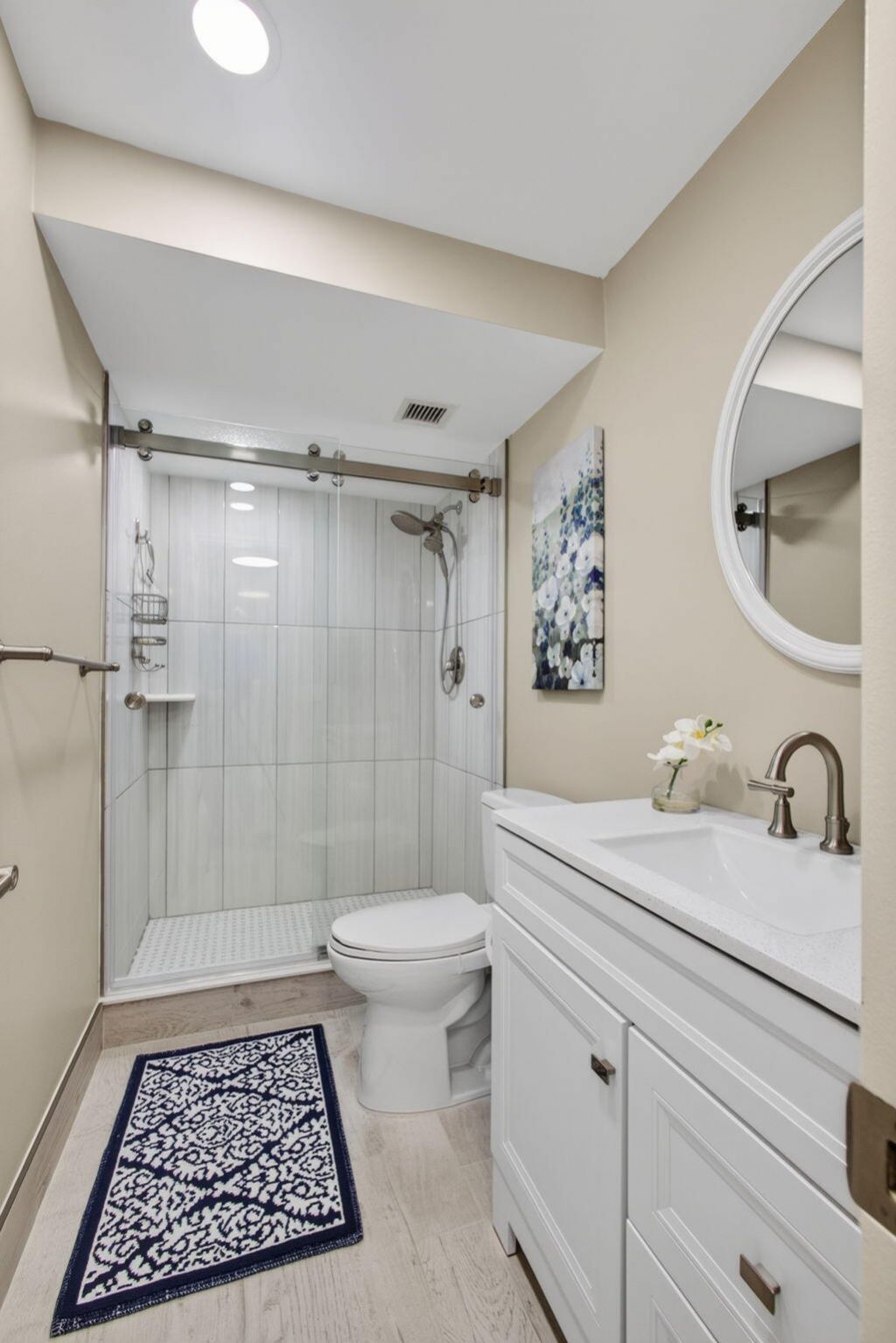 801 Lake Shore Drive, Unit 302, Lake Park, FL 33403 Photo