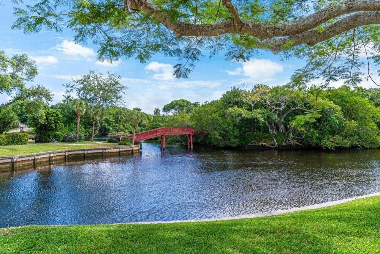 781 Apple Tree Lane, Boca Raton, FL 33486 Photo
