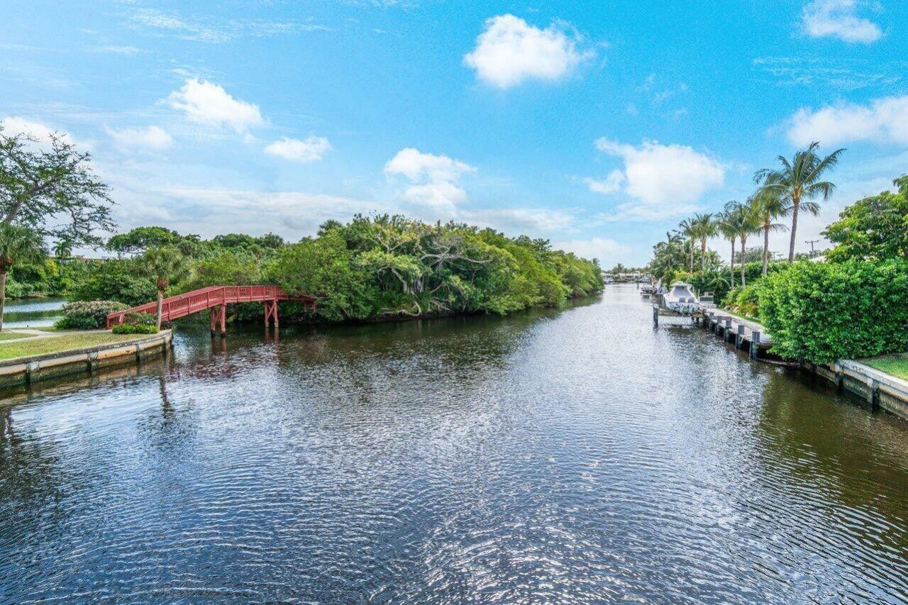 781 Apple Tree Lane, Boca Raton, FL 33486 Photo