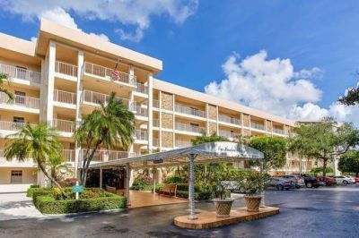 3503 Oaks Way, Unit 303, Pompano Beach, FL 33069 Photo