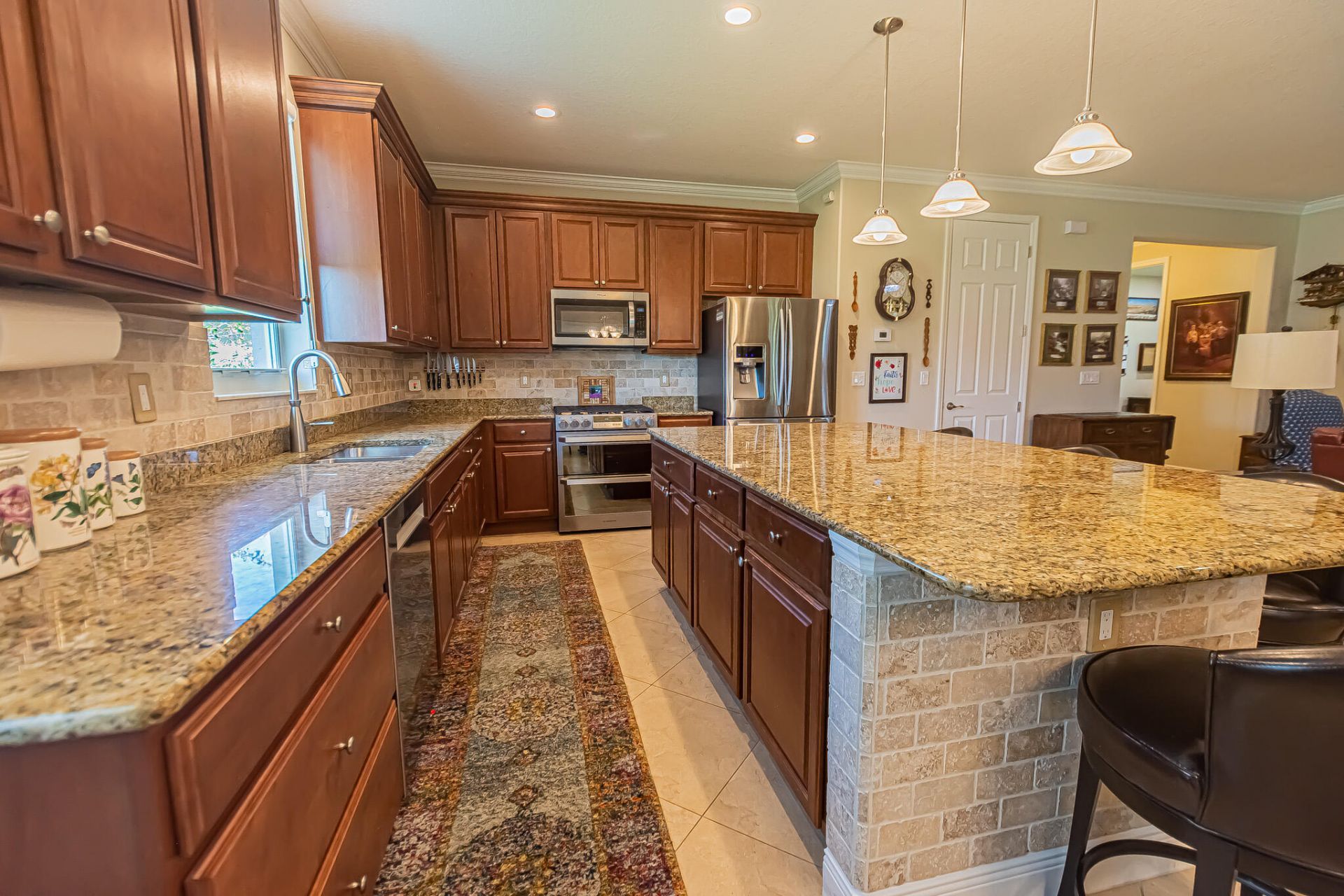 9612 SW Gum Tree Court, Port Saint Lucie, FL 34987 Photo
