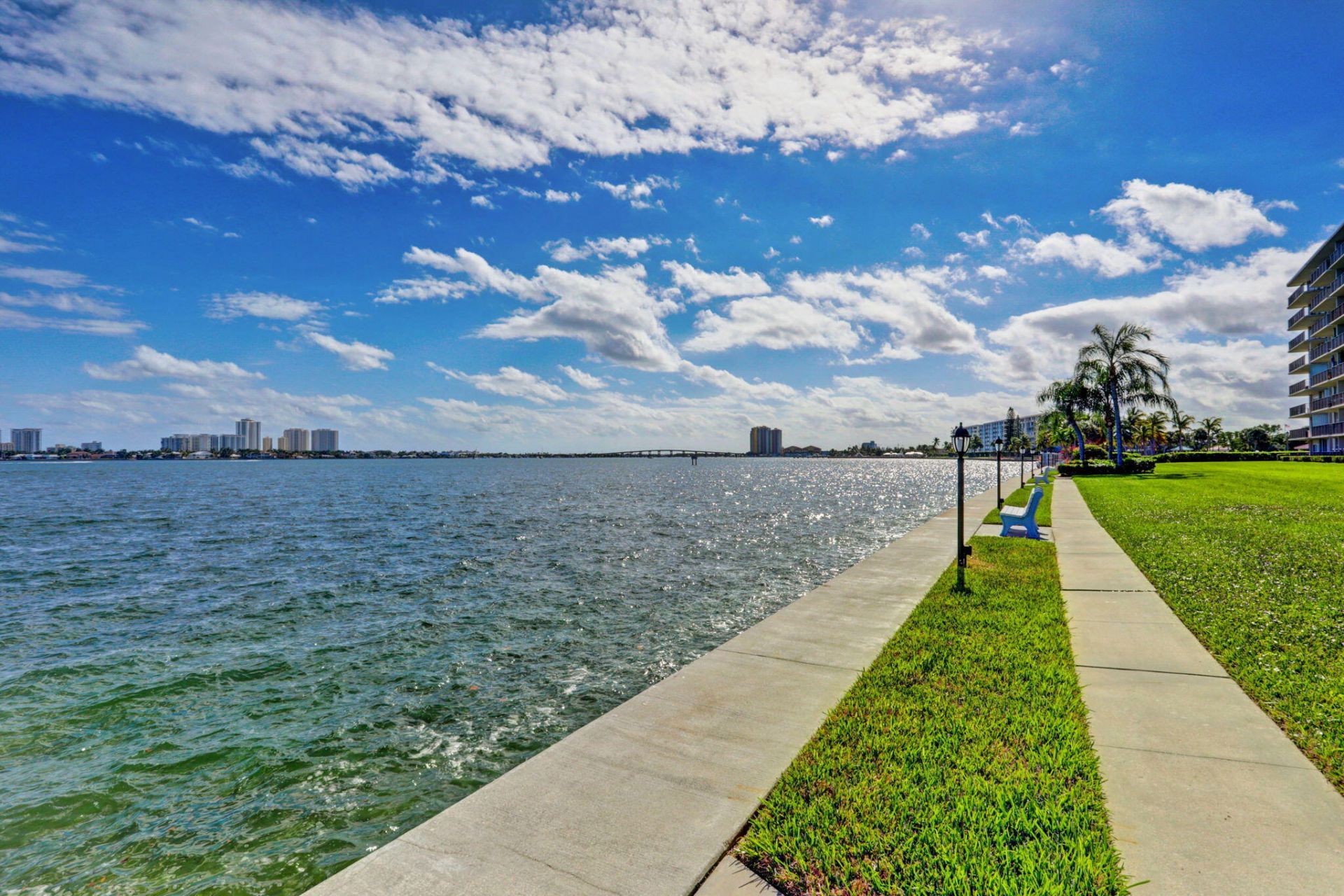 801 Lake Shore Drive, Unit 716, Lake Park, FL 33403 Photo