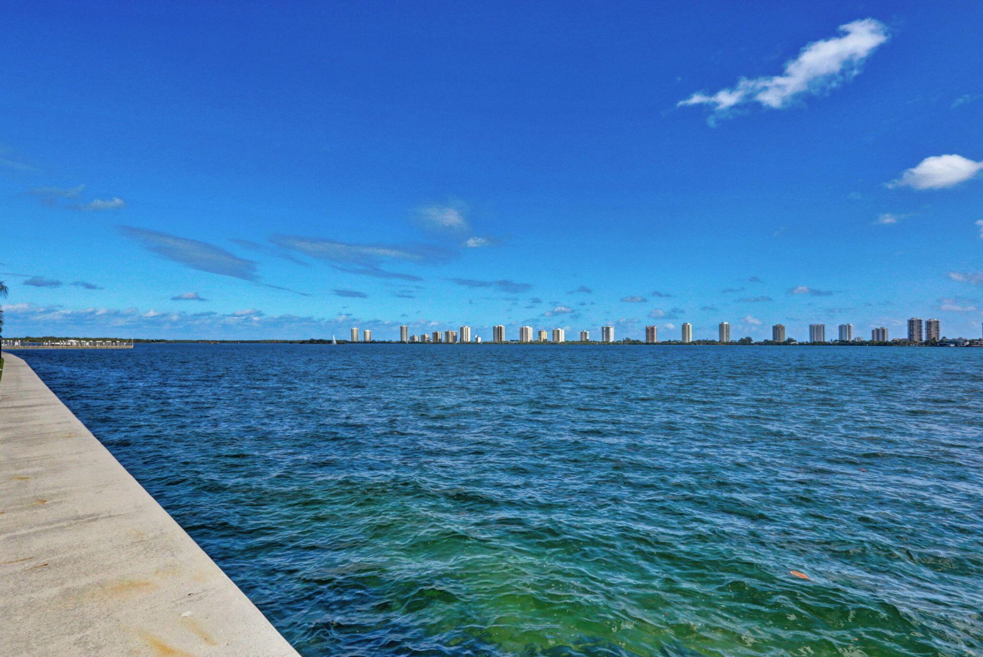 801 Lake Shore Drive, Unit 716, Lake Park, FL 33403 Photo