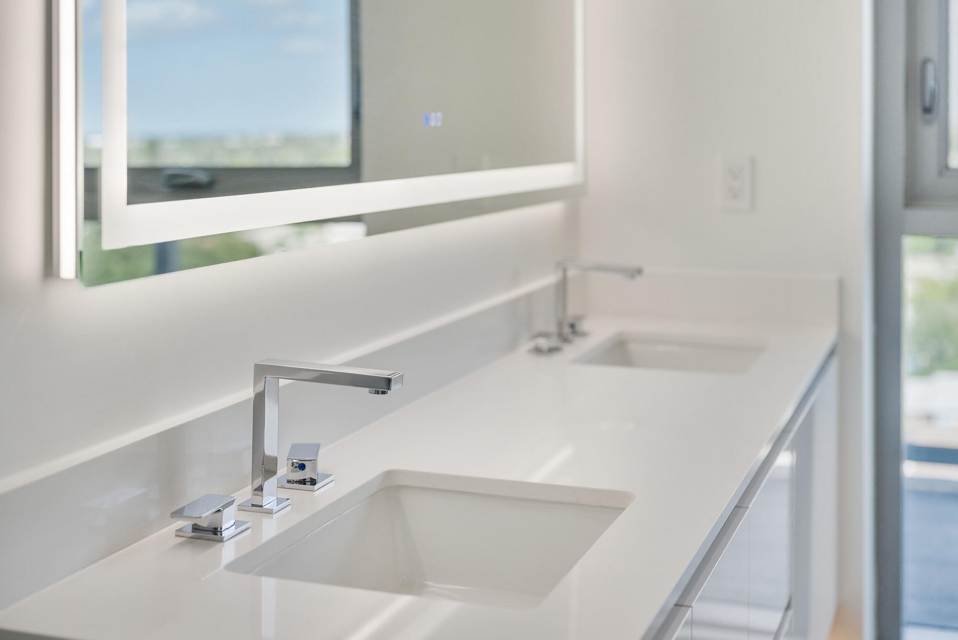 220 Lake Shore Drive, Unit 923, Lake Park, FL 33403 Photo