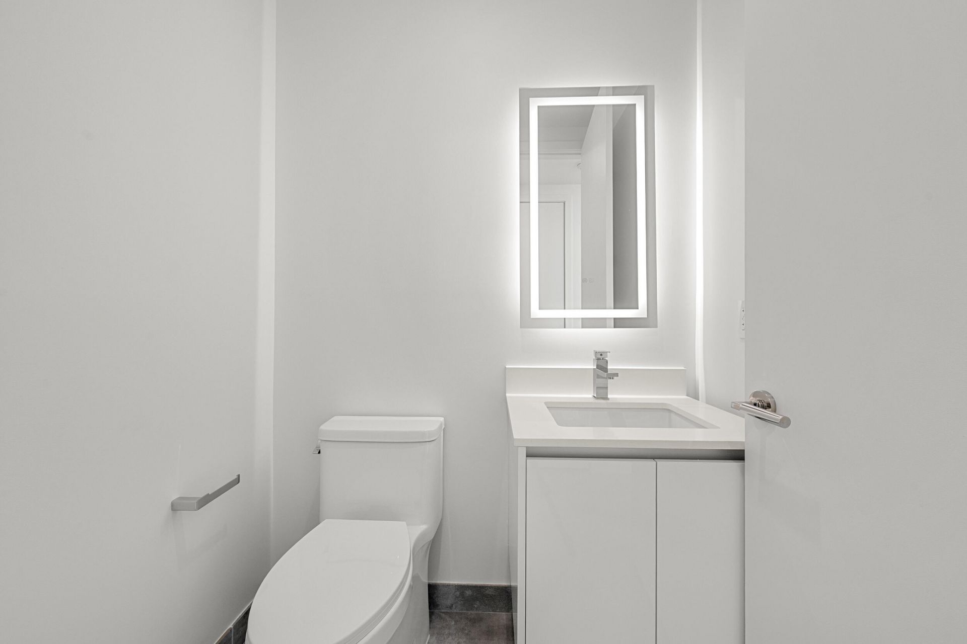 220 Lake Shore Drive, Unit 923, Lake Park, FL 33403 Photo