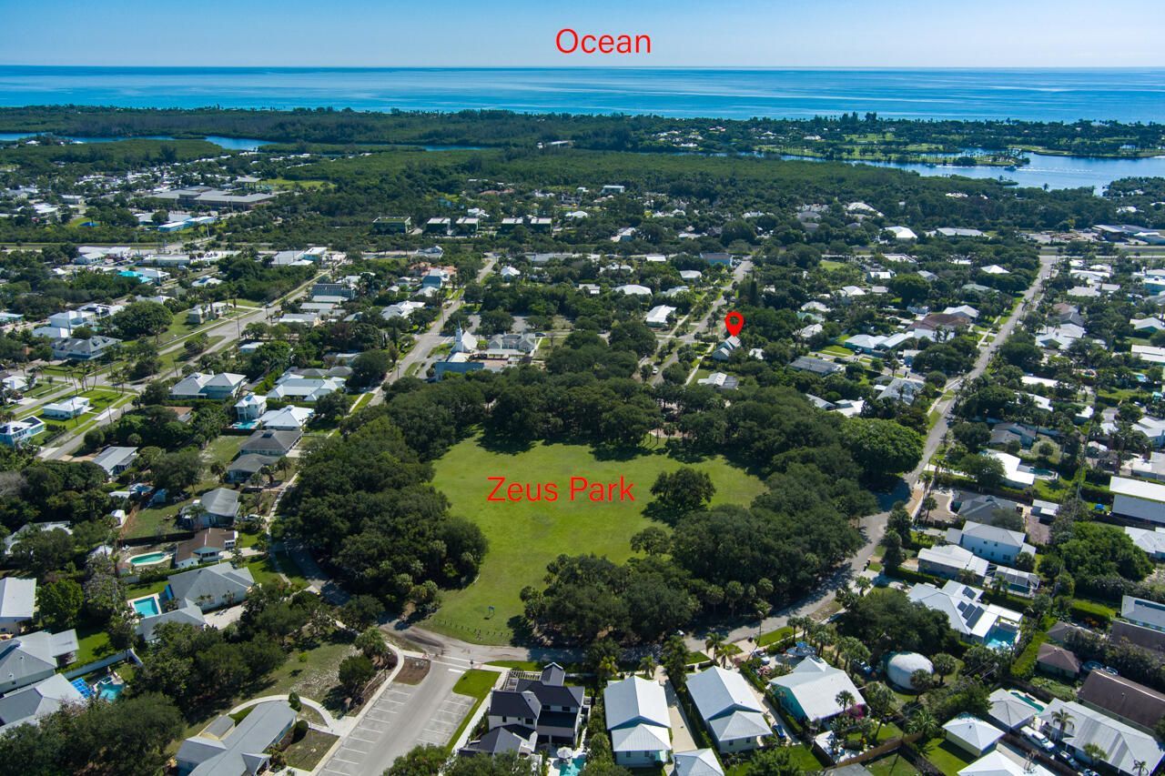 9200 SE Olympus Street, Hobe Sound, FL 33455 Photo