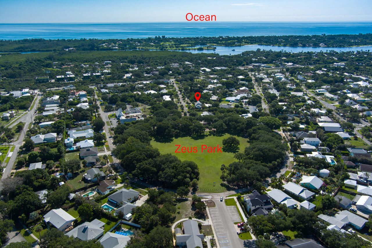 9200 SE Olympus Street, Hobe Sound, FL 33455 Photo