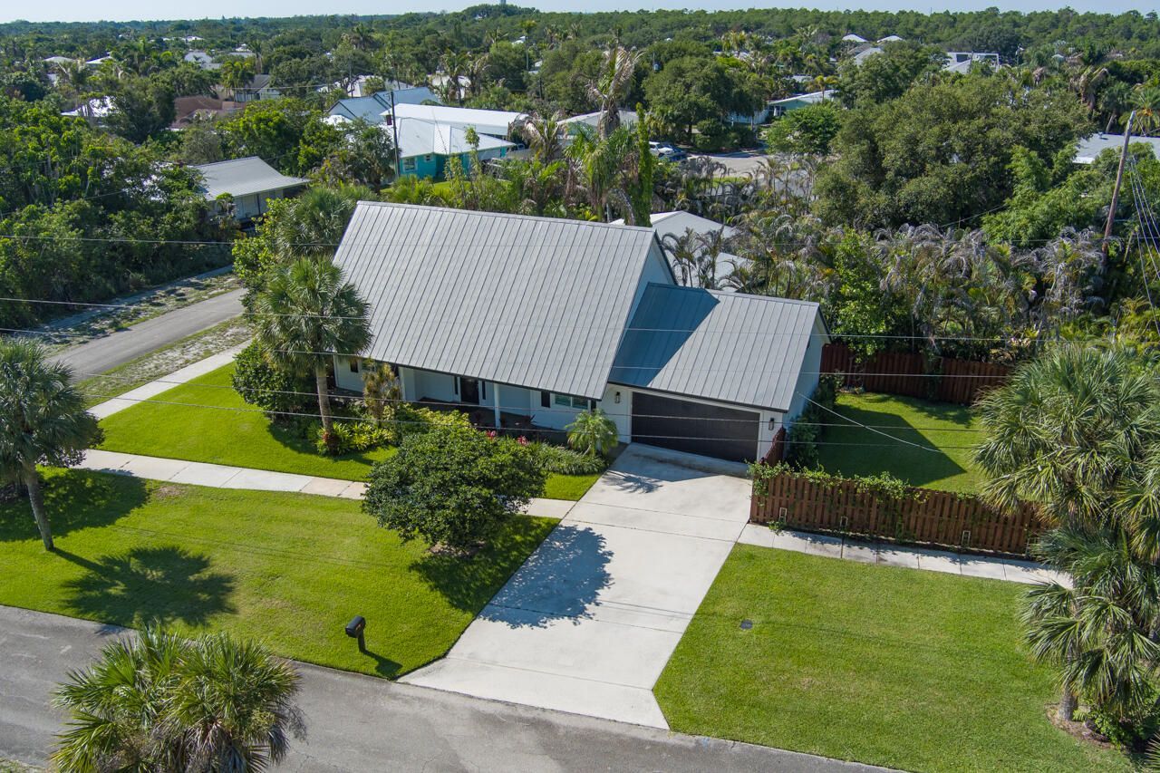 9200 SE Olympus Street, Hobe Sound, FL 33455 Photo