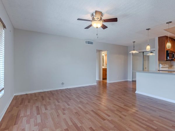 2161 NE 68th Street, Unit 332, Fort Lauderdale, FL 33308