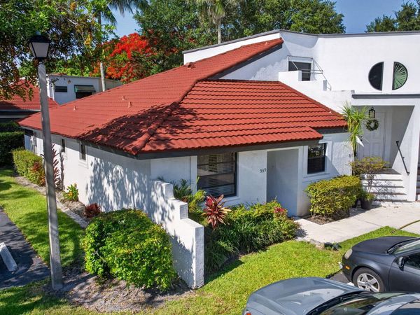 539 NW 36th Avenue, Deerfield Beach, FL 33442