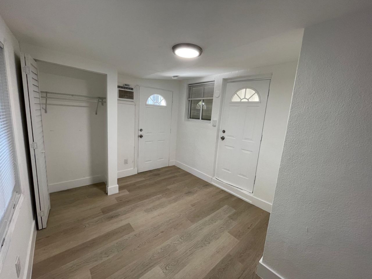 1635 NE 160th Street, North Miami Beach, FL 33162 Photo