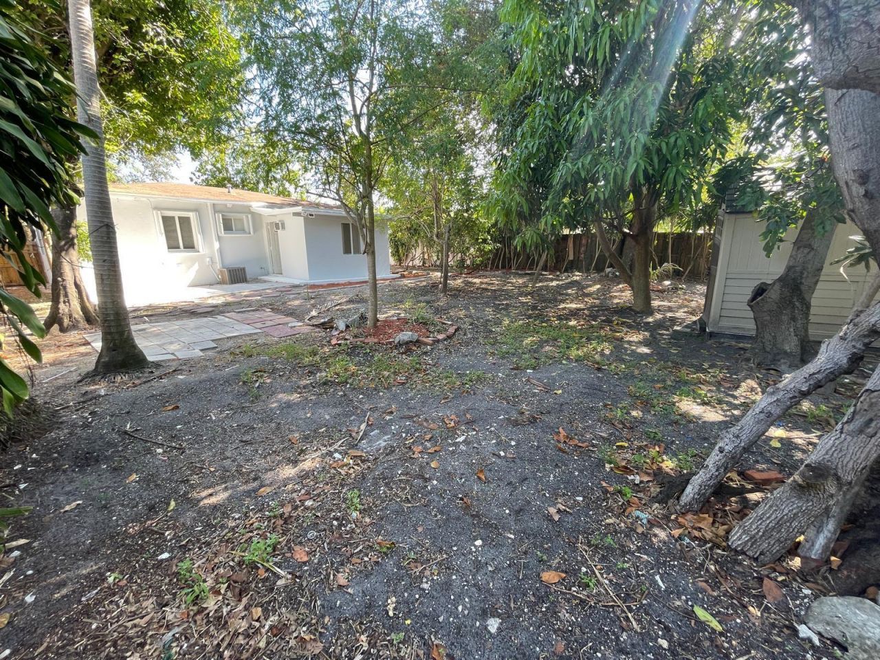 1635 NE 160th Street, North Miami Beach, FL 33162 Photo