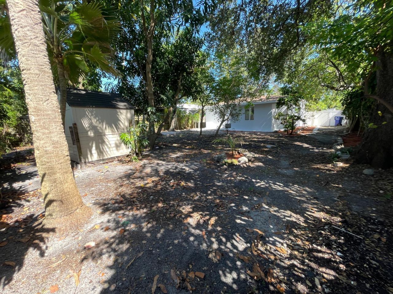 1635 NE 160th Street, North Miami Beach, FL 33162 Photo