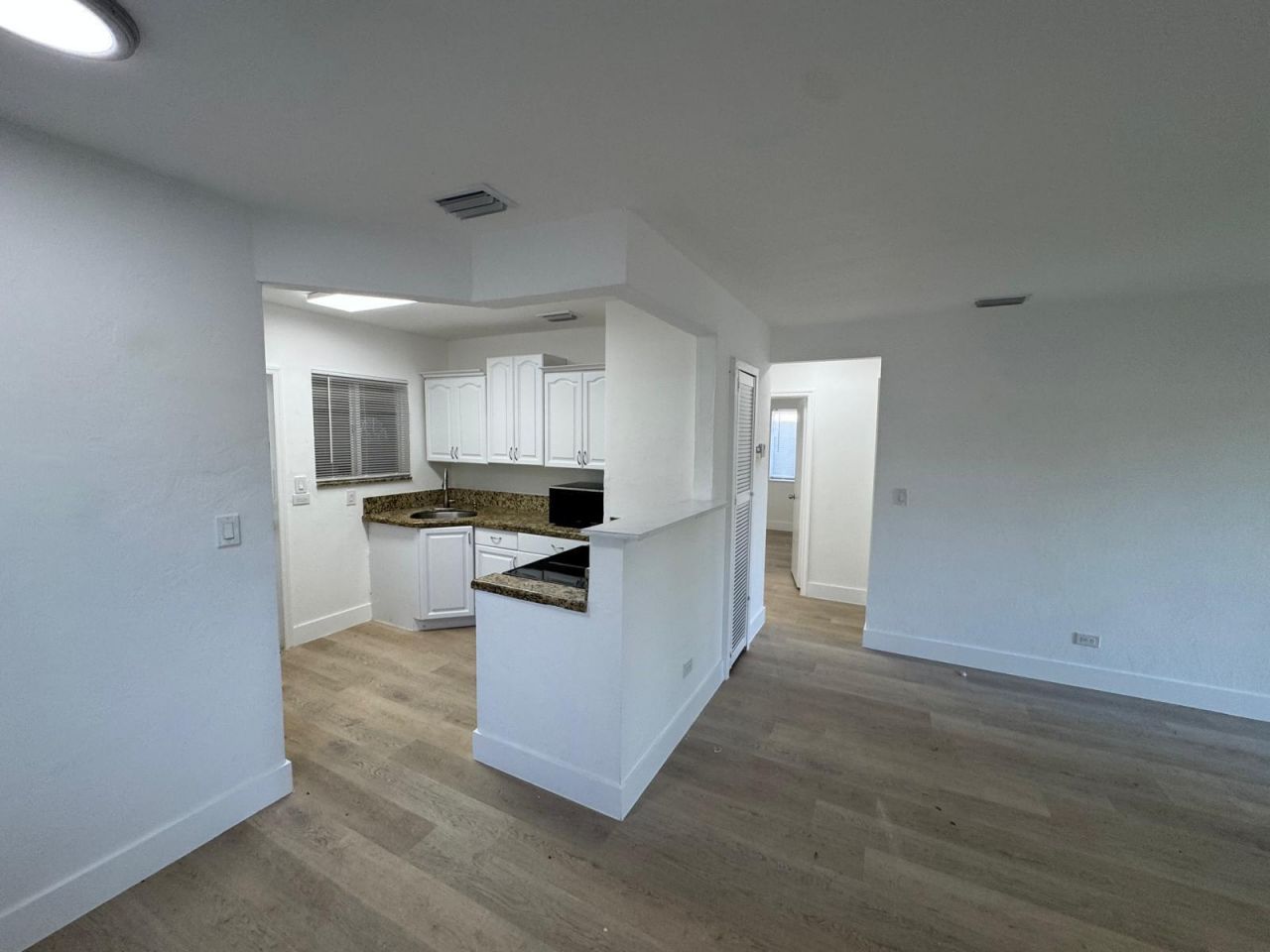 1635 NE 160th Street, North Miami Beach, FL 33162 Photo
