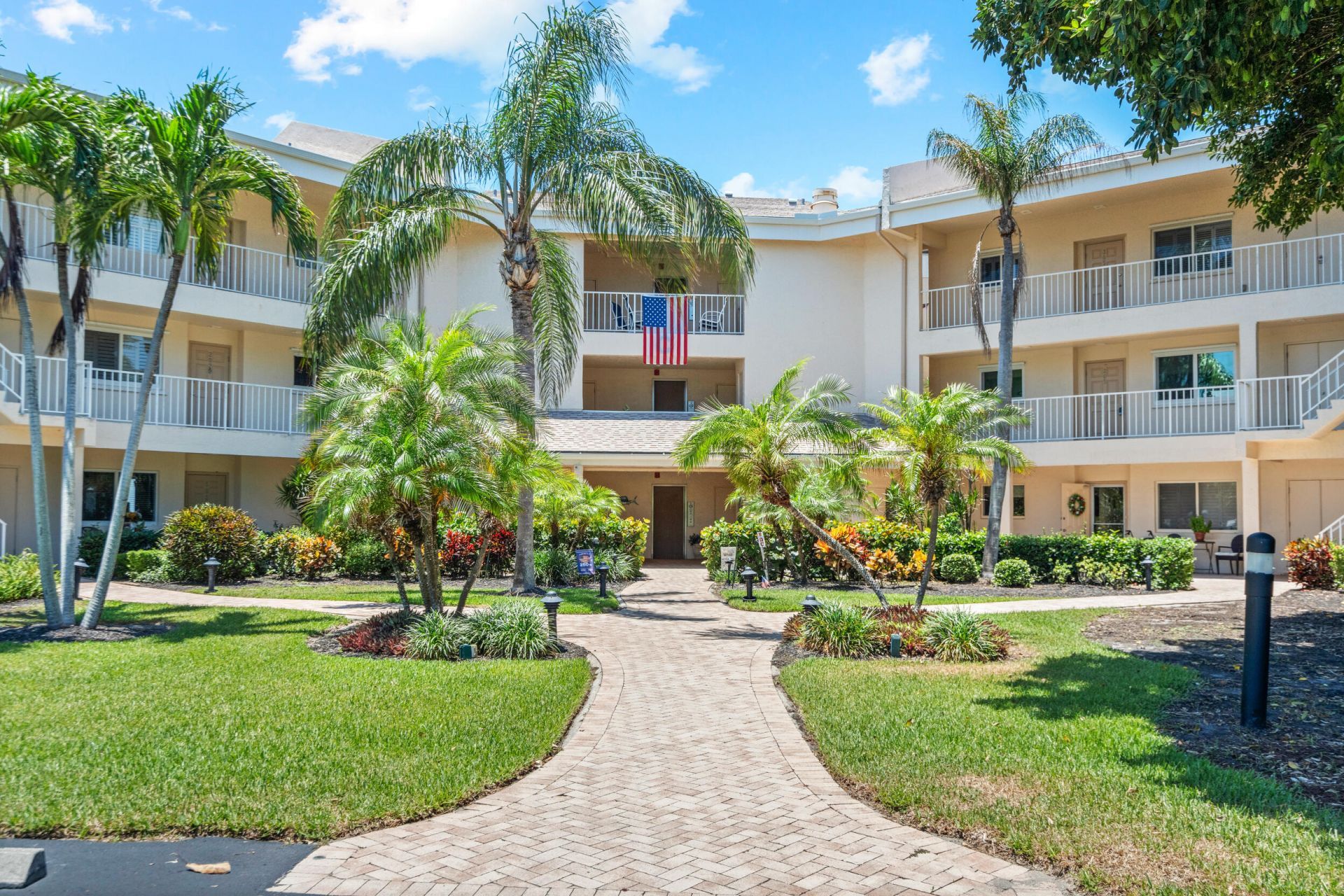 2370 NE Ocean Boulevard, Unit C-101, Stuart, FL 34996 Photo