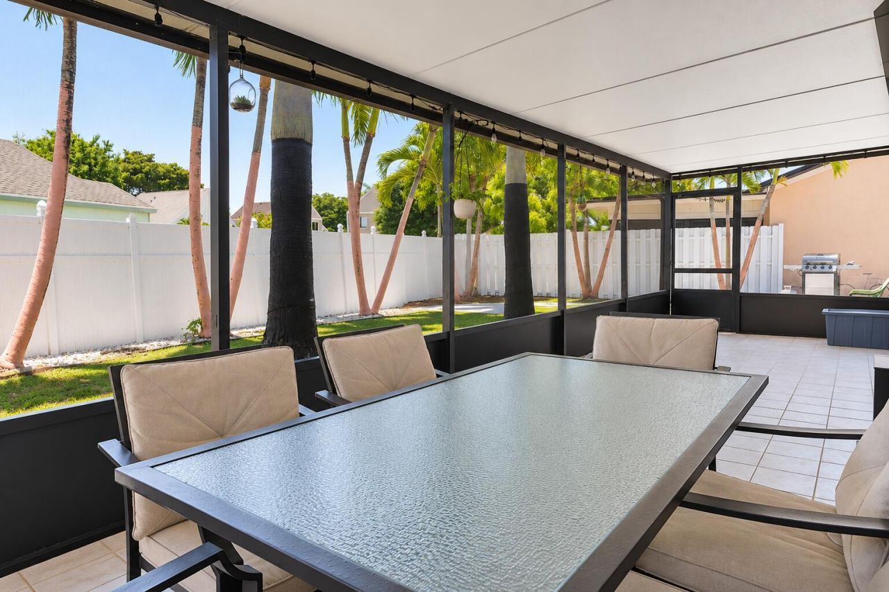 3 Meriden Way, Boynton Beach, FL 33426 Photo