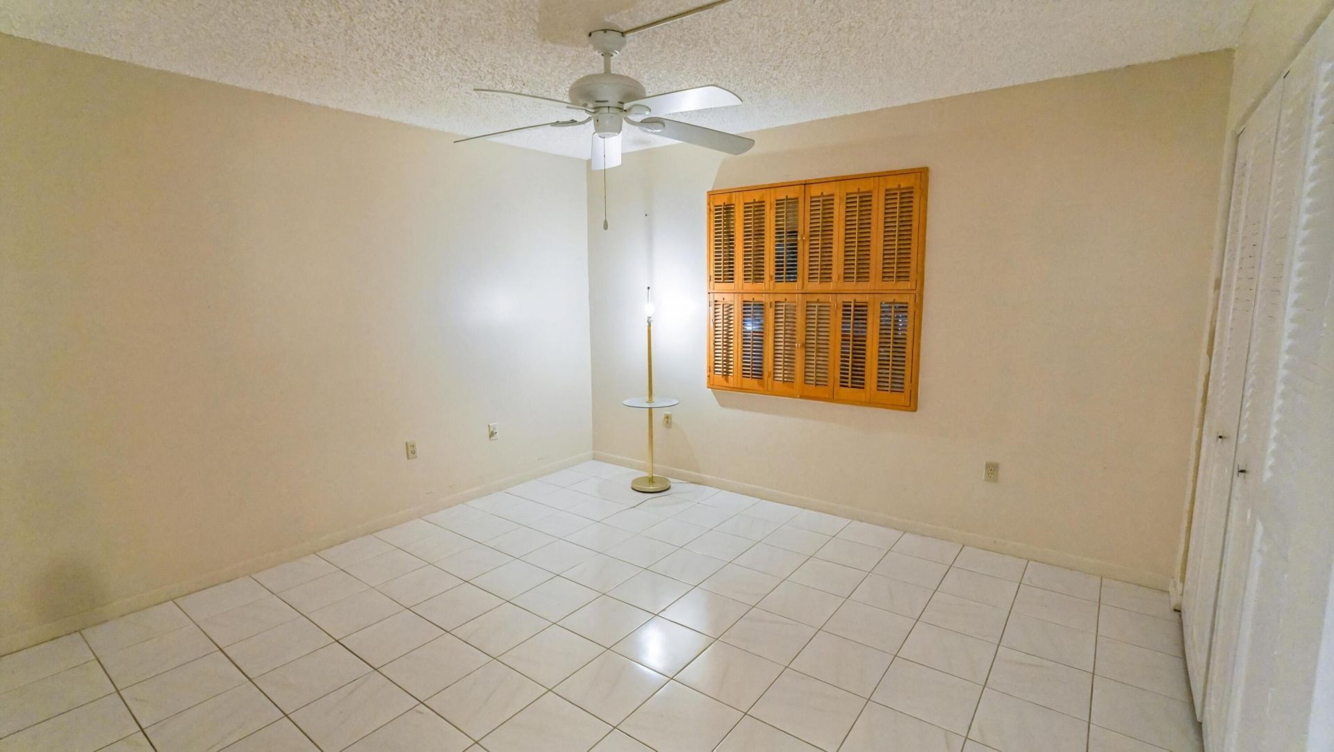 3930 Inverrary Boulevard, Unit 303, Lauderhill, FL 33319 Photo